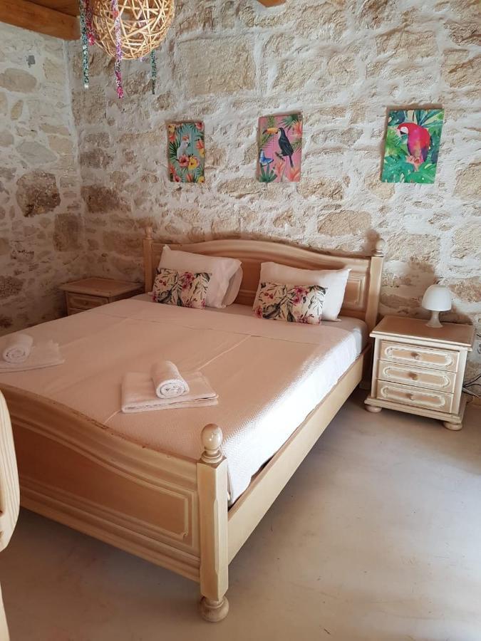 Old Stone Villa In Apokoronas Villa Nostalgia Kreta Fílippos Extérieur photo