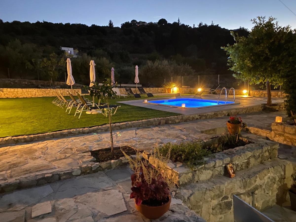 Old Stone Villa In Apokoronas Villa Nostalgia Kreta Fílippos Extérieur photo